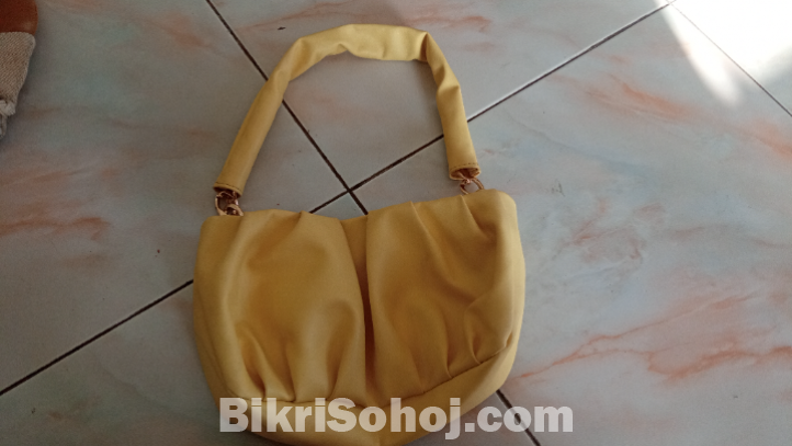 Ladies bag